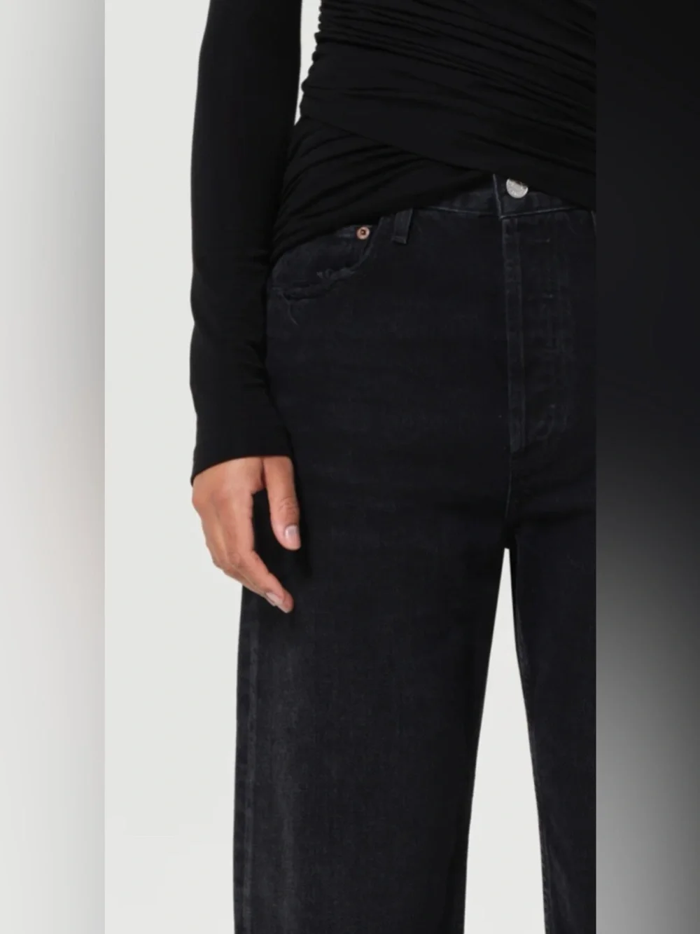 Agolde 90s Crop Midrise Straight | Washed Black - Picture 5 of 9